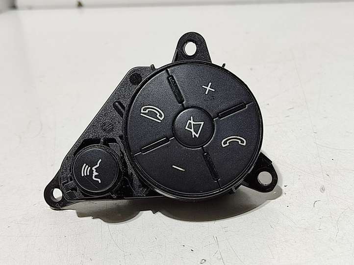 Mercedes-Benz C W204 (2007 - 2014)  A2048210051 Кнопки рулевого колеса