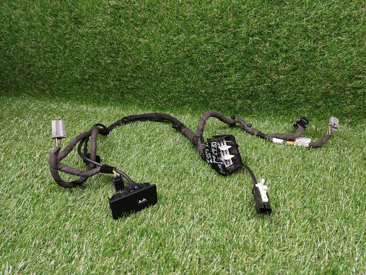 Ford Focus ST (2015 - 2018)  F1FT15K857 Разъем USB