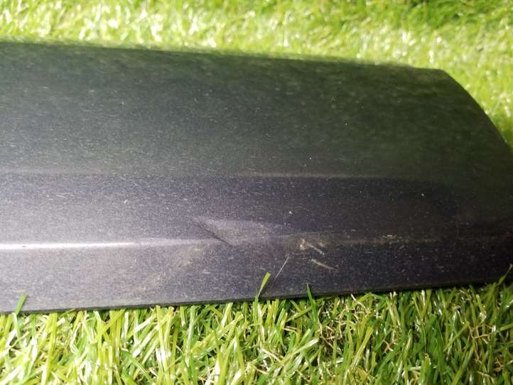 Audi Q5 (2008 - 2012)  8R0853970E  Отделка дверей (молдинги) задней двери