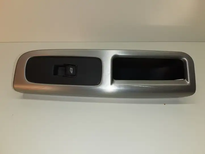 Volvo V50 (2008 - 2012) 30773214 Кнопка стеклоподъемников — фото 1