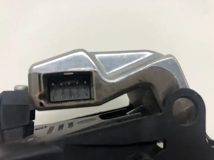 BMW 3 F30 F35 F31 (2012 - 2018) 66519188377 Камера в лобовом стекле — фото 4