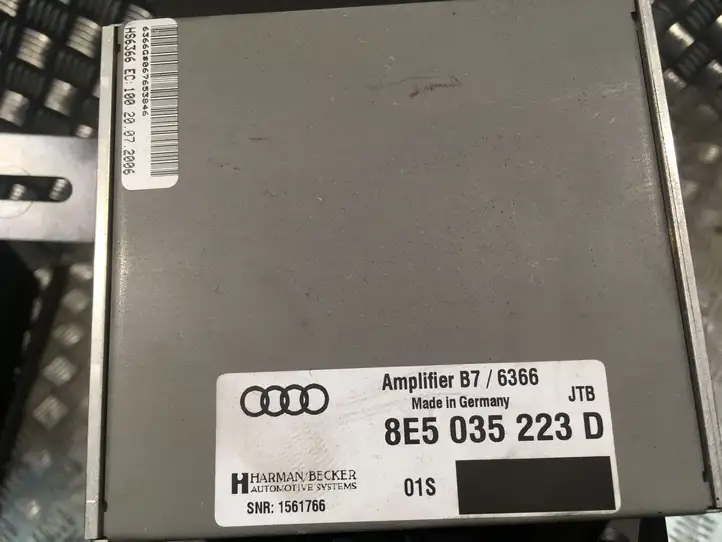 Audi A4 S4 B7 8E 8H (2004 - 2009) 8E5035223 Усилитель звука — фото 2