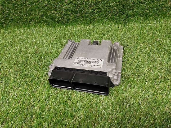 Opel Astra (2009 - 2012)  55585024 Блок управления двигателем ECU