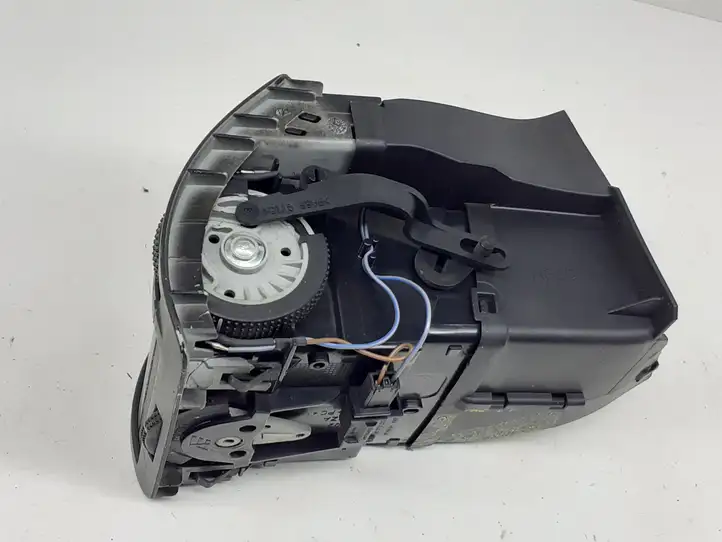 Seat Alhambra (Mk1) (2000 - 2010) 7M3819703C Боковой воздушный дефлектор — фото 2
