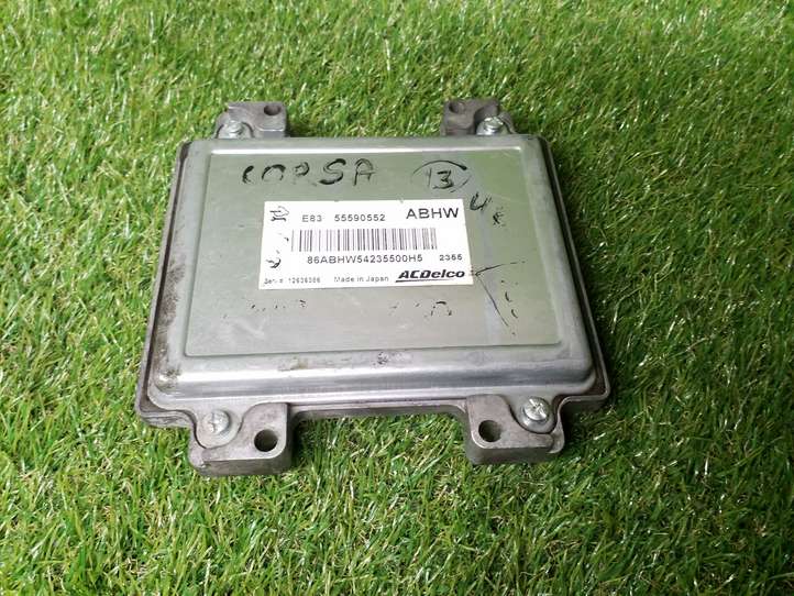 Opel Corsa D (2010 - 2014)  55590552 Блок управления двигателем ECU
