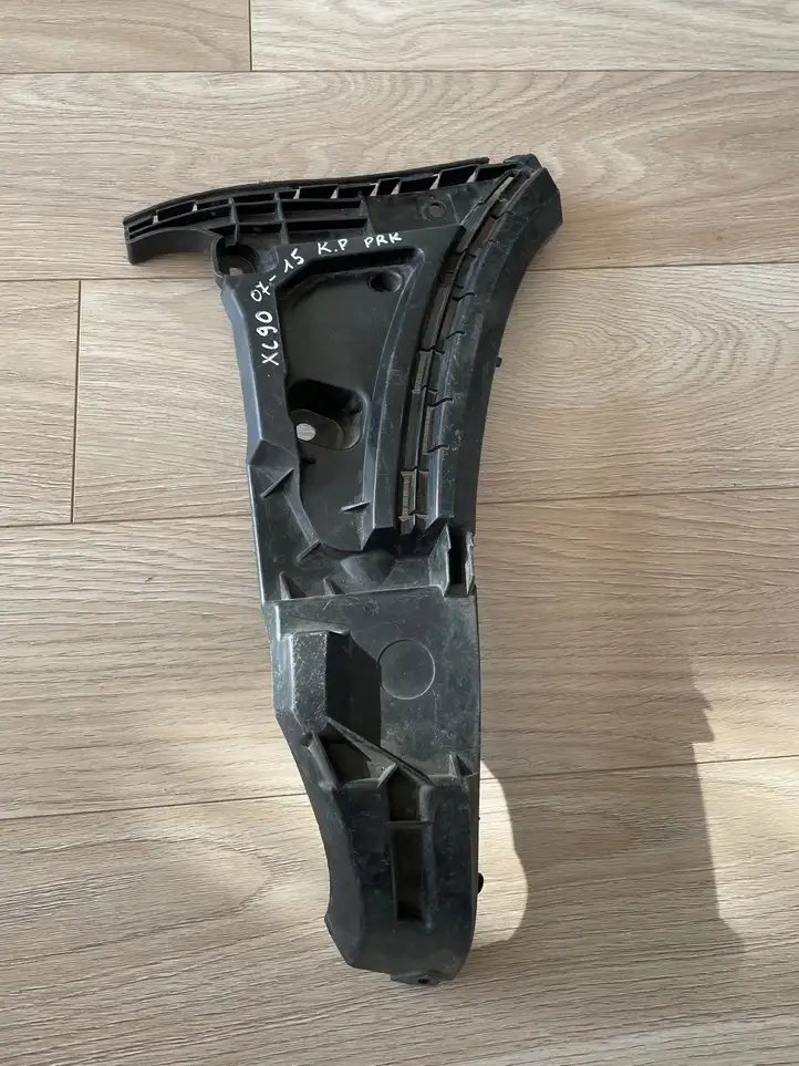 Volvo XC90 (2006 - 2014) 30698128 Кронштейн переднего бампера — фото 1