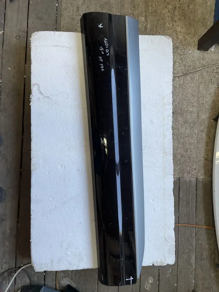 Audi Q7 4M (2015 - ) Молдинг передней двери — фото 1