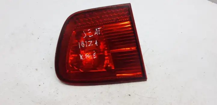 Seat Ibiza II (6k) (1999 - 2002) 6K6945107B Задний фонарь в кузове — фото 1