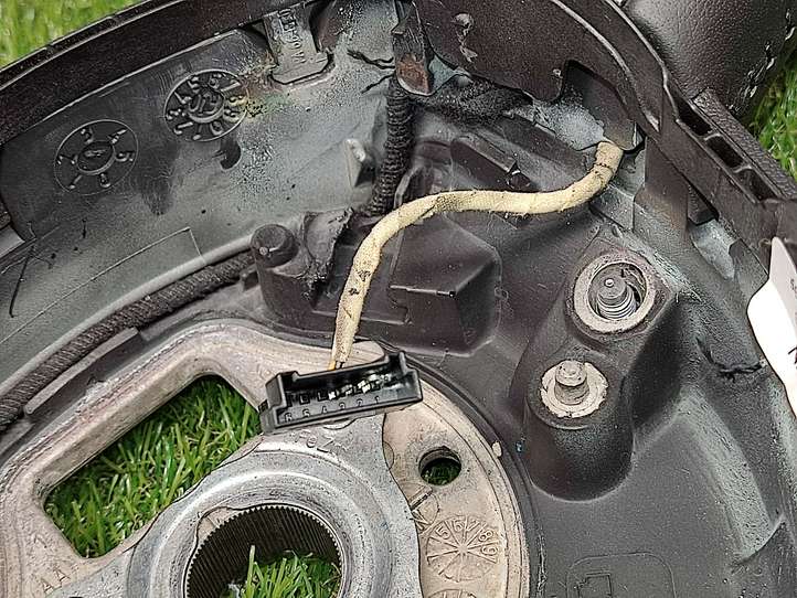 Audi Q5 (2008 - 2012)  8R0419091 Руль