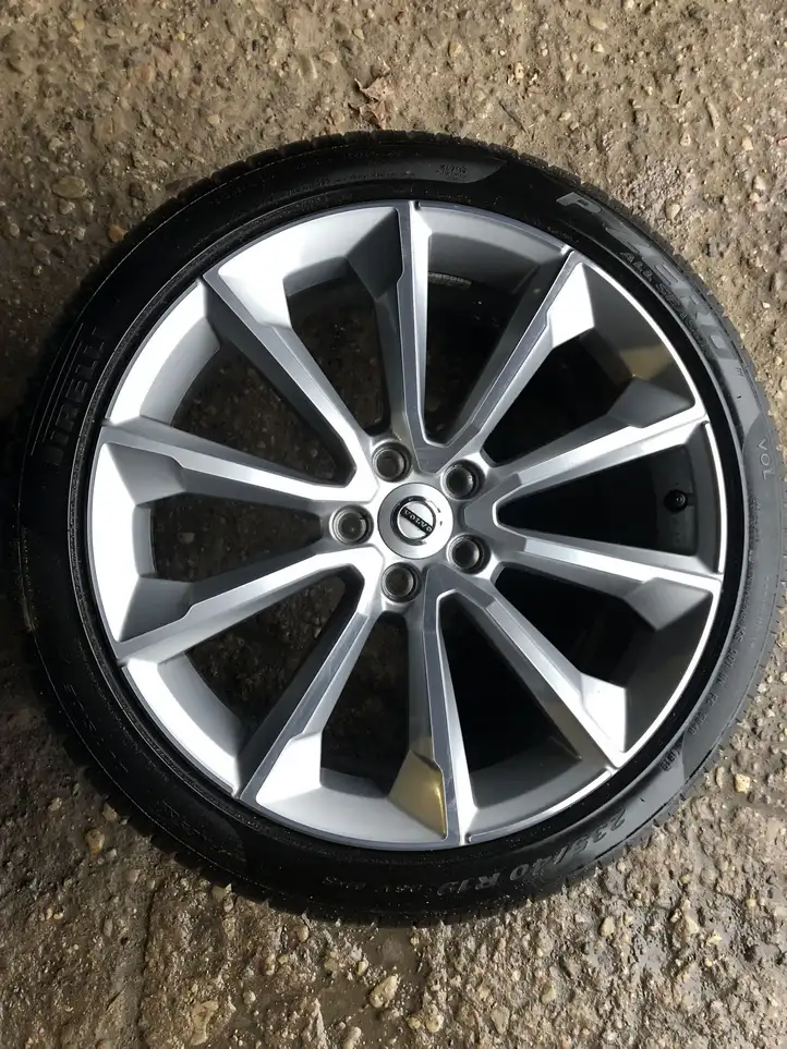 Volvo S60 (2018 - ) 31471313 Легкосплавный колесный диск R19 — фото 1