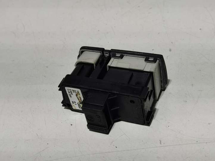 Audi Q7 (2005 - 2009)  4L0905217 Включатель зажигания и стартера