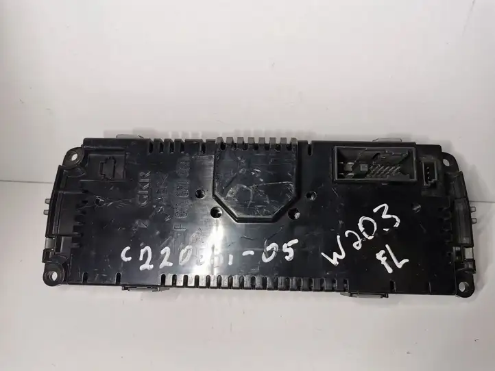 Mercedes-Benz C W203 (2000 - 2007) A20383018859140010522 Блок управления климат-контролем — фото 2