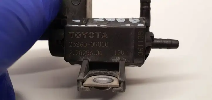 Toyota Corolla Verso AR10 (2004 - 2009) 258600R010 Соленоид турбины — фото 5