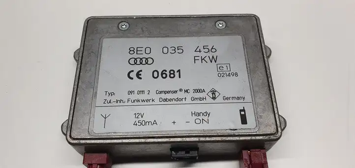 Audi A6 S6 C5 4B (2001 - 2004) 8E0035456 Усилитель антенны — фото 6