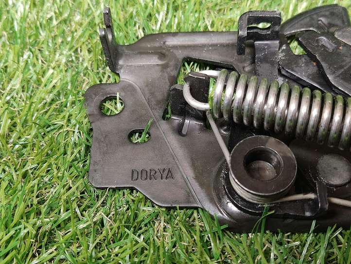 Ford Focus (2011 - 2015)  D0RYA Замок задней крышки