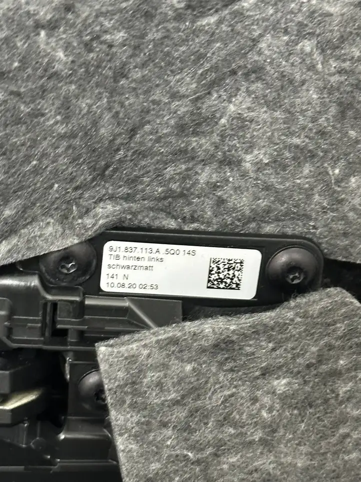 Porsche Taycan 9J1 (2019 - ) 9J1837113A Внутренняя ручка задней двери — фото 4