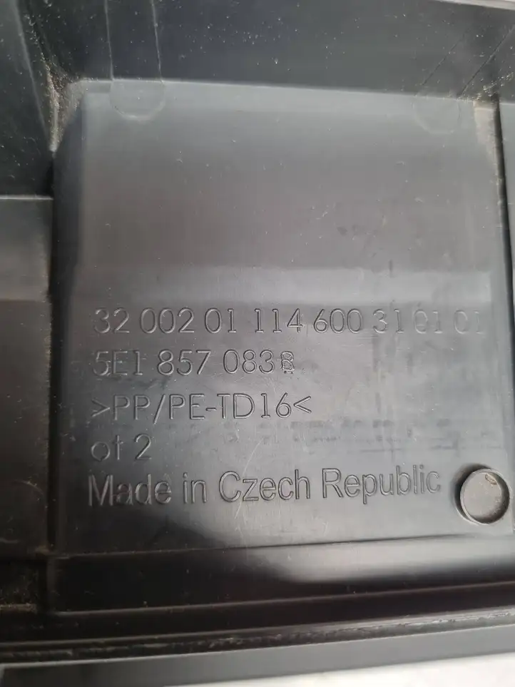 Skoda Octavia Mk3 (5E) (2013 - 2019) 3200201114 Рамка бардачка — фото 5