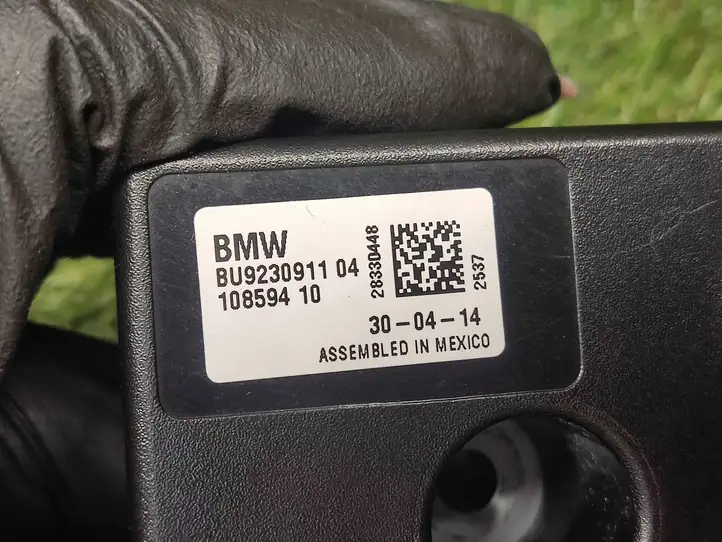 BMW 3 F30 F35 F31 (2012 - 2018) 9230911 Усилитель антенны — фото 2