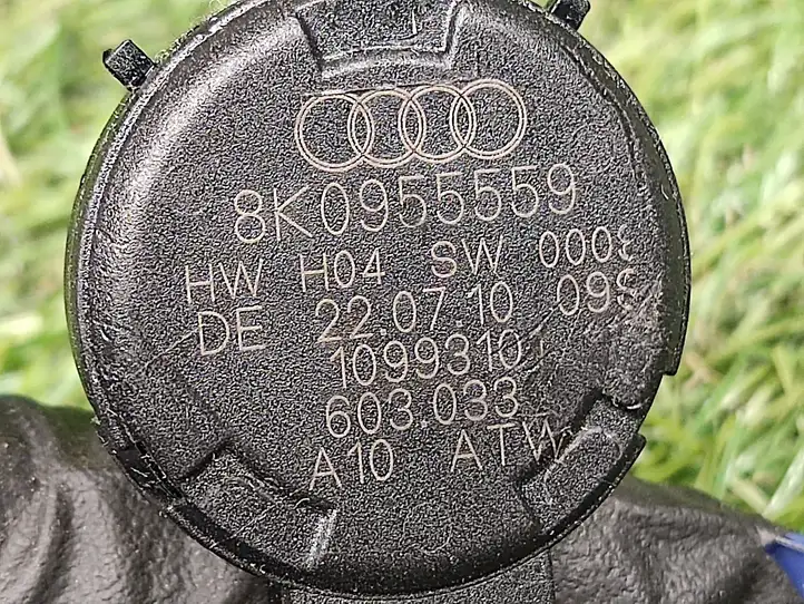 Audi A4 S4 B8 8K (2007 - 2011) 8K0955559 Датчик дождя — фото 3