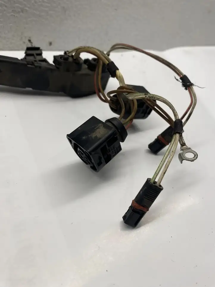 BMW 3 F30 F35 F31 (2012 - 2018) 750050400C Прочая электропроводка — фото 2