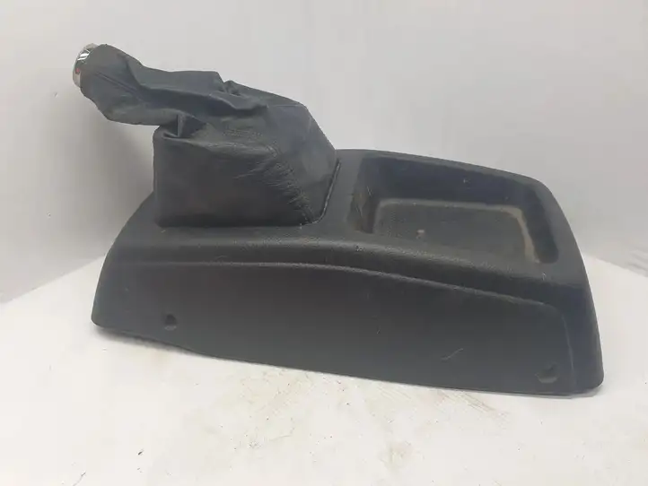 Toyota Previa (XR30, XR40) II (2000 - 2006) 5884244010 Прочие детали салона — фото 2