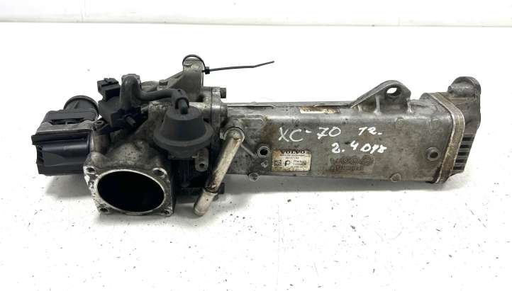 Volvo XC70 (2007 - 2013)  30757742 Охладитель EGR