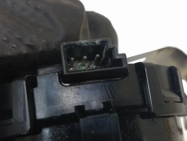 Mercedes-Benz Vito Viano W639 (2003 - 2010)  A6398201526 Датчик дождя