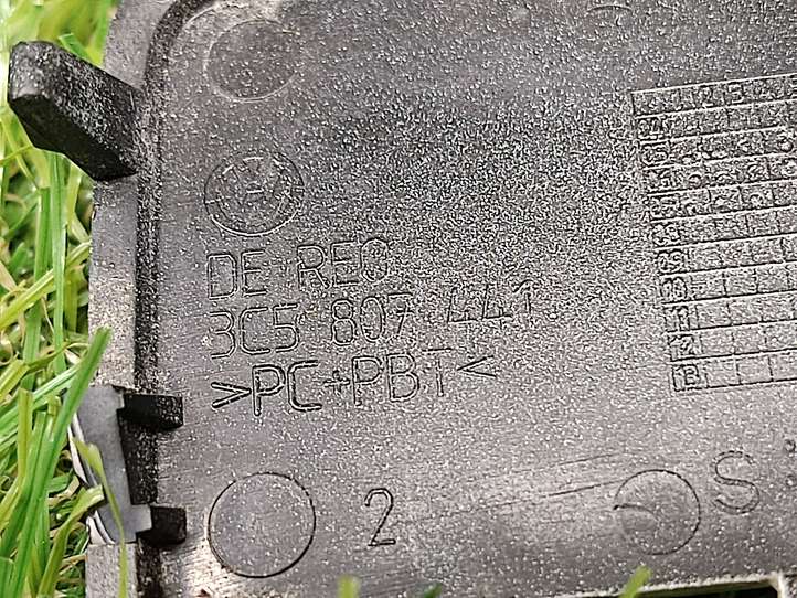 Volkswagen PASSAT B6 (2005 - 2010)  3C5807441 Заглушка буксировочной петли бампера