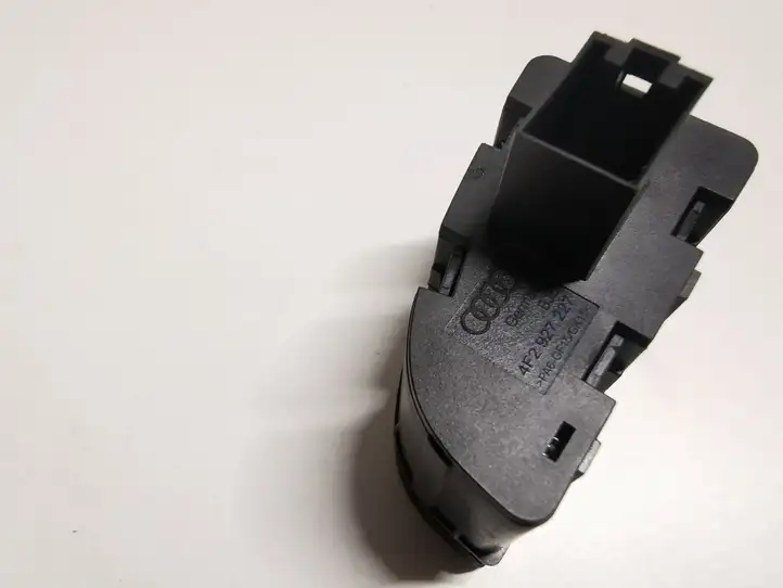 Audi A6 S6 C6 4F (2004 - 2008) 4F2927227 Другие включатели / ручки/ переключатели — фото 3