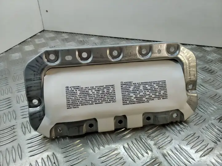 BMW M4 F82 F83 (2014 - 2020) 34089354 Подушка безопасности пассажира — фото 1