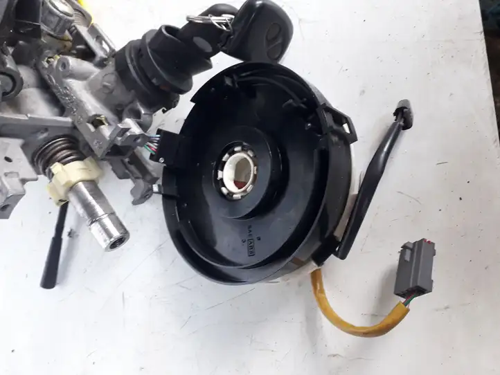 Ford Taurus (2000 - 2007) Контактное кольцо SRS — фото 2