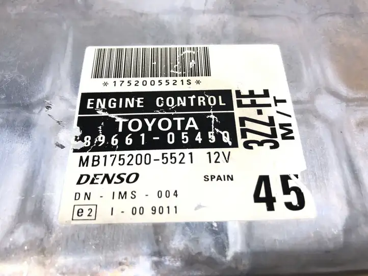 Toyota Avensis T220 (2000 - 2003) 8966105450 Блок управления двигателем (ЭБУ) — фото 4