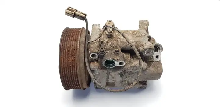 Mazda 6 (2002 - 2005) Компрессор (насос) кондиционера воздуха — фото 1