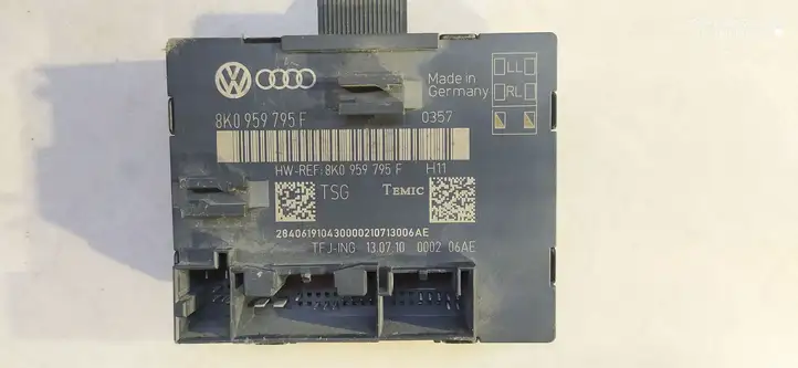 Audi A4 S4 B8 8K (2007 - 2011) 8K0959795F Блок управления дверью — фото 2