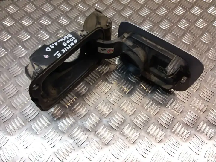 Renault Scenic II - Grand scenic II (2003 - 2006) 8200228510 Крышка топливного бака — фото 1