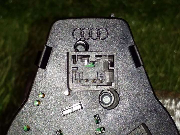 Audi Q5 (2008 - 2012)  8K0941531AA Включатель фонарей