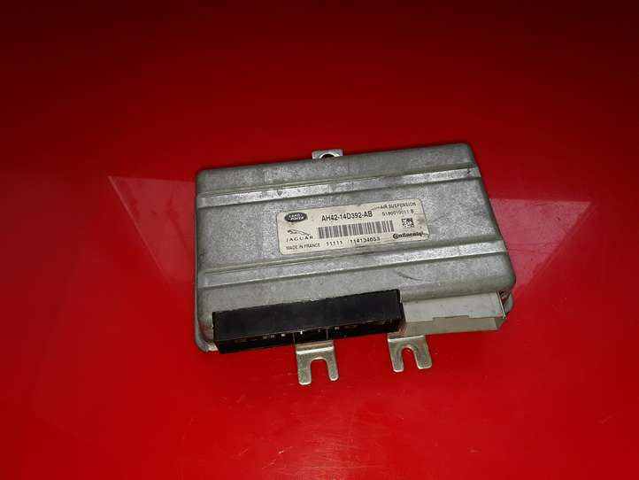 Land Rover Range Rover Sport (2009 - 2013)  AH4214D392AB Блок управления подвески
