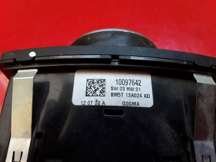 Ford Focus (2011 - 2015)  BM5T13A024AD Включатель фонарей