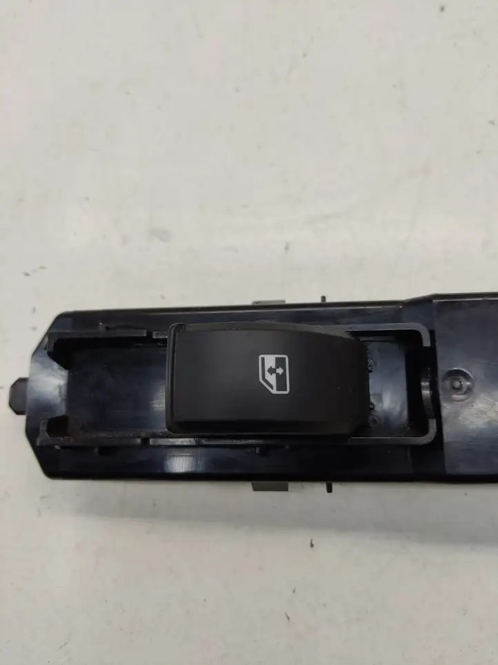 Saab 9-3 Ver2 (2008 - 2016) 12772020 Кнопка стеклоподъемников — фото 5