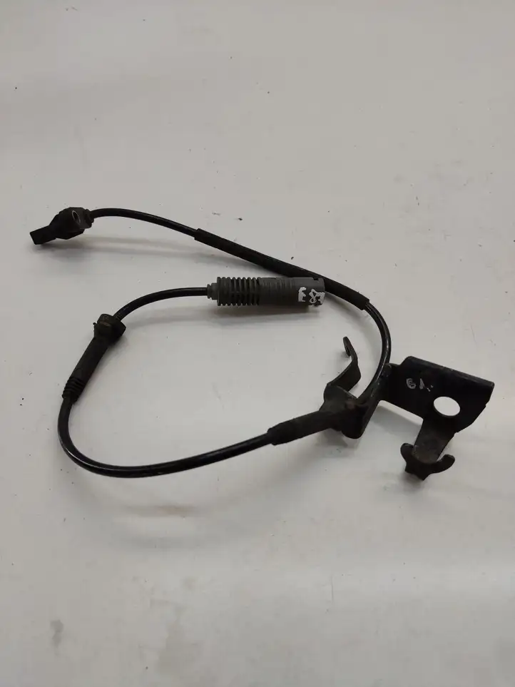 BMW 1 E82 E88 (2007 - 2014) 6762465 Датчик ABS передний — фото 4