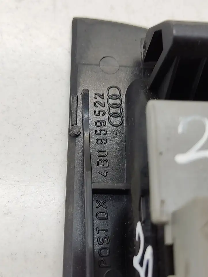 Audi A6 S6 C5 4B (2001 - 2004) 4B0959855A Кнопка стеклоподъемников — фото 3
