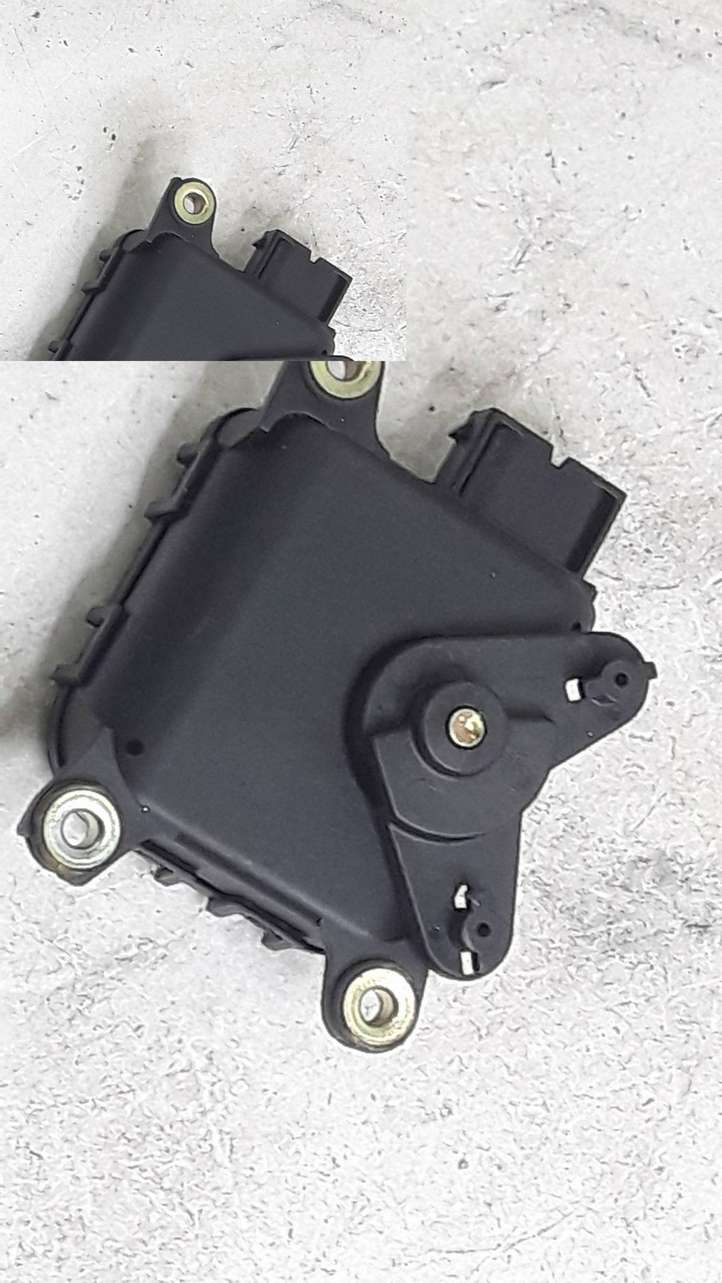 Volkswagen PASSAT B5.5 (2001 - 2005)  700035693F00 Двигатель задвижки потока воздуха