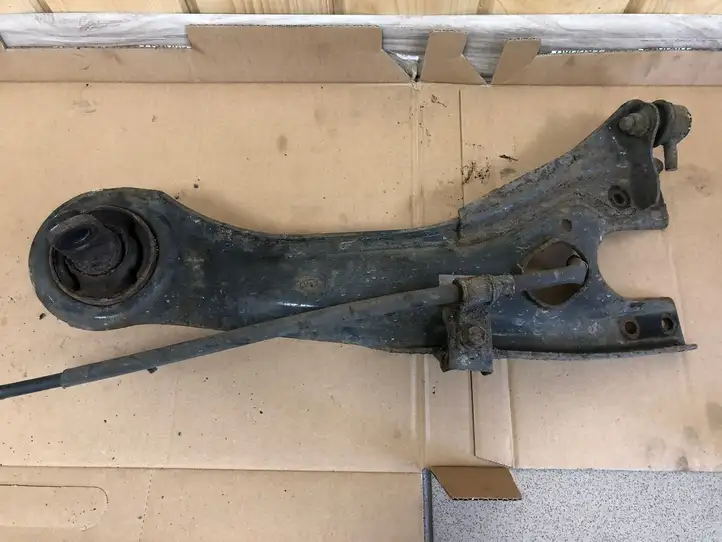 Kia Ceed (2006 - 2010) Вилка подвески — фото 1