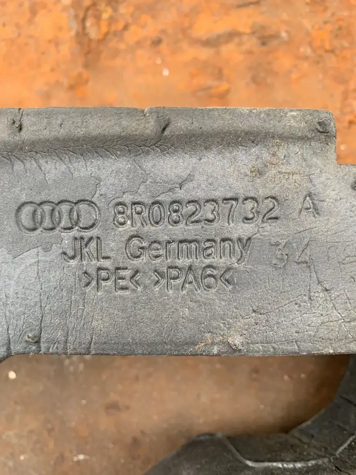 Audi Q5 SQ5 (2012 - 2017) 8R0823732A Абсорбер крыла — фото 3