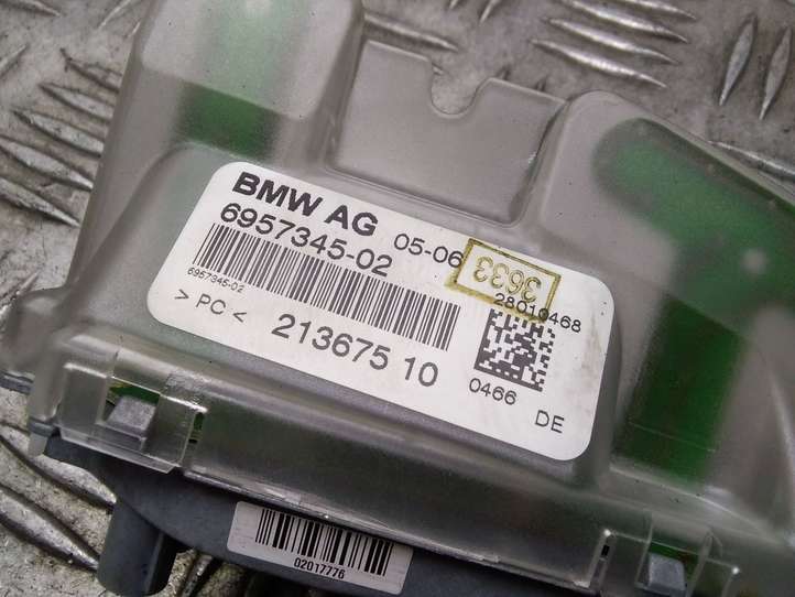 BMW 5 E60 E61 (2004 - 2010)  6957345 Антенна (антенна GPS)