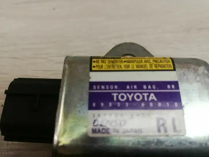 Toyota Land Cruiser (J120) (2002 - 2009) 8983360010 Датчик удара SRS — фото 3