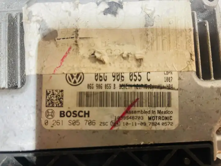 Volkswagen Jetta VI (2011 - 2018) 06G906055C Блок управления двигателем (ECU) — фото 2