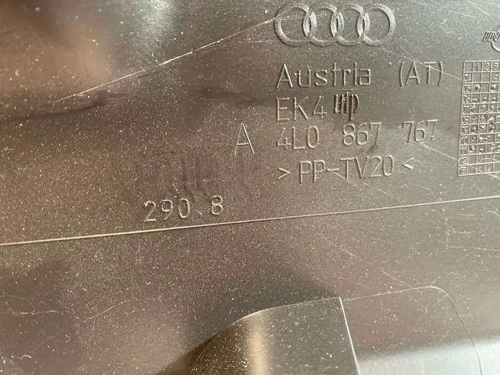 Audi Q7 4L (2009 - 2015) 4L0867767 Обшивка стойки D нижняя — фото 3