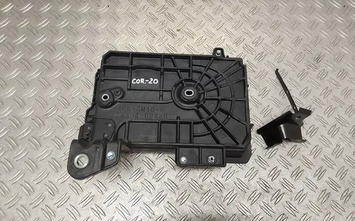 Toyota Corolla E210 E21 (2018 - ) 7440402820 Площадка аккумулятора — фото 3