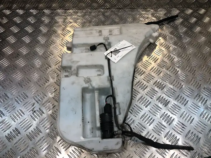 BMW 5 F10 F11 (2009 - 2016) 7178745AI087196949AI03 Бачок омывателя стекла — фото 4